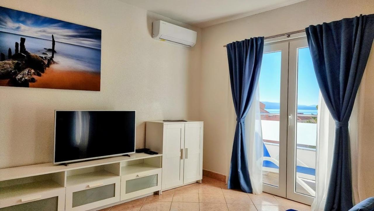 Dorijini Dvori Bed & Breakfast Baska Voda Exterior photo